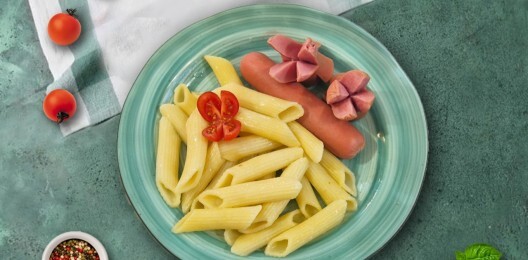 Макарошки с молочной сосиской