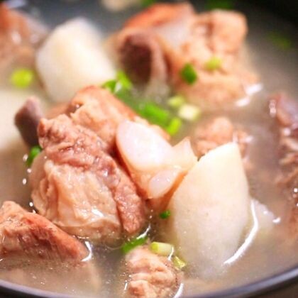 Суп со свиными ребрышками