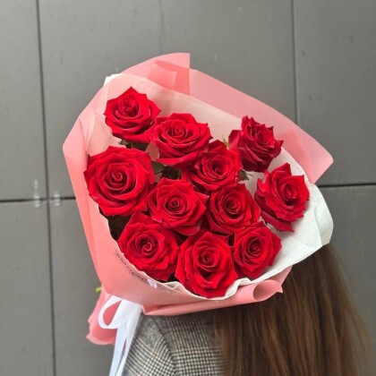 Букет из 11 красных роз