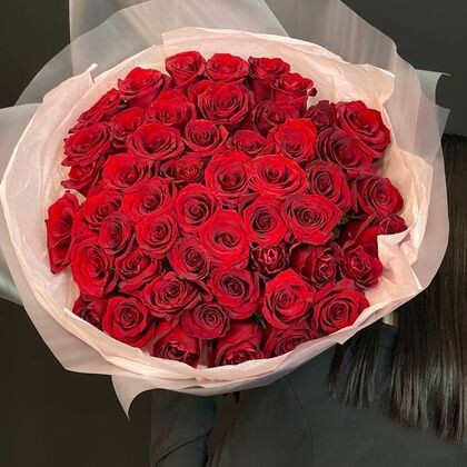 Большой букет из 51 розы Эквадор