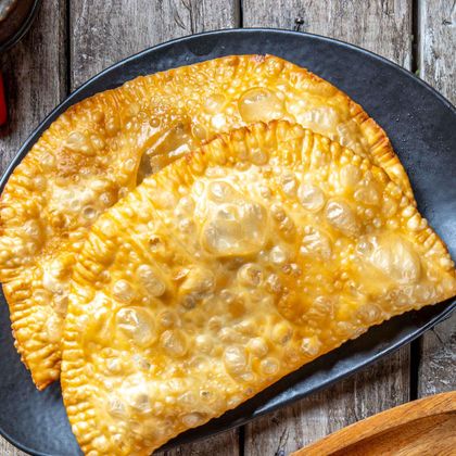 Чебурек с сыром