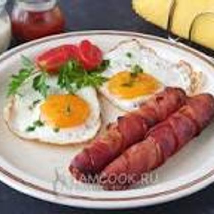 Яичница с сосисками