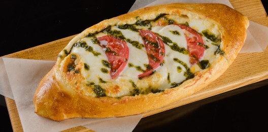 Хачапури капрезе