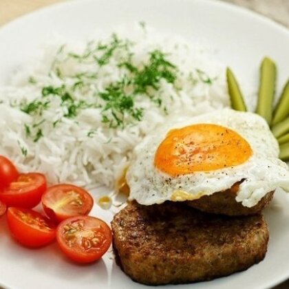 Бифштекс с говядиной