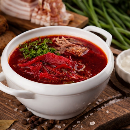 Борщ Украинский с мясом и сметаной