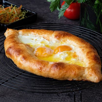 Хачапури по-аджарски