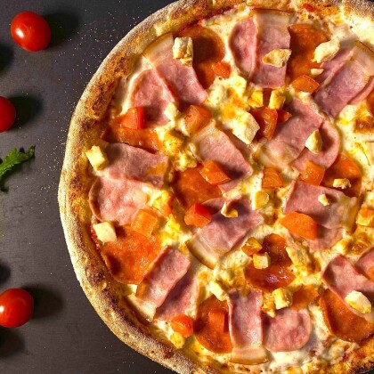Пицца «Мясное ассорти»
