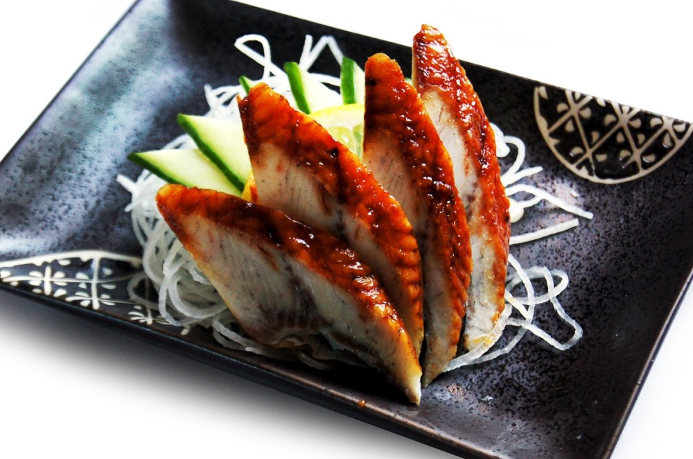 070 Сашими Унаги