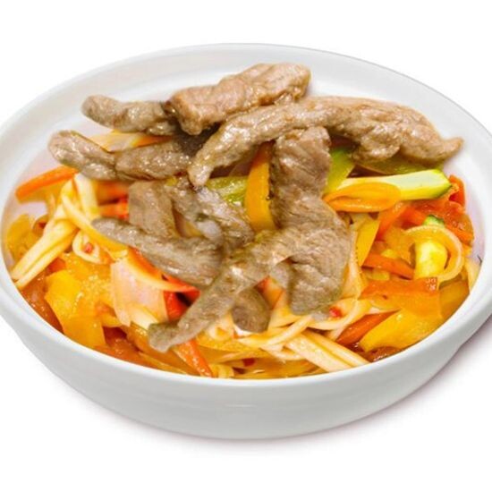 0881 Вок Удон с говядиной в Сливочном соусе