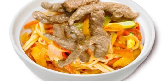 0884 Вок Удон с говядиной в Кисло-сладком соусе