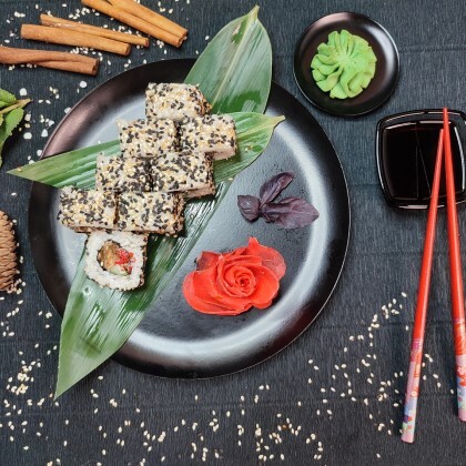 Ролл «Салмон скин»