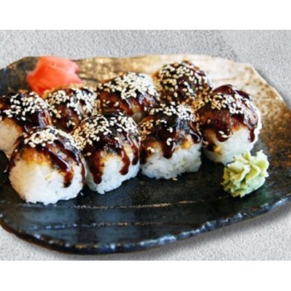 Ролл с угрем