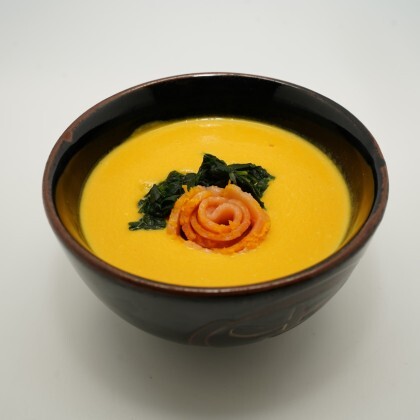 Крем-суп из тыквы с лососем