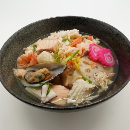 Суп рамен с морепродуктами