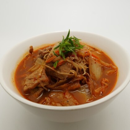 Суп Кимчи удон со свининой