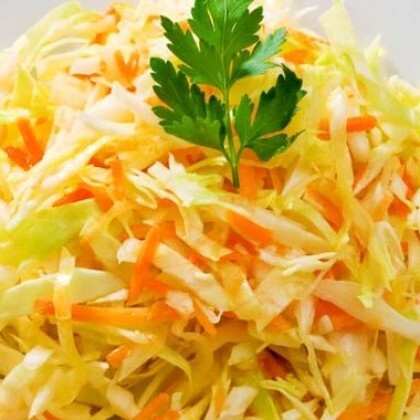 Салат из свежей капусты