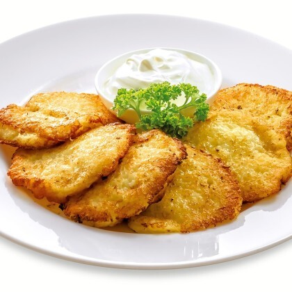 Драники со сметаной