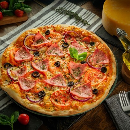 Пицца «Ветчина с копчёным цыплёнком»