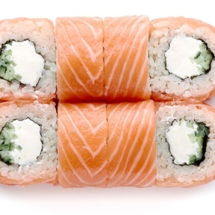 Ролл «Филадельфия» с огурцом