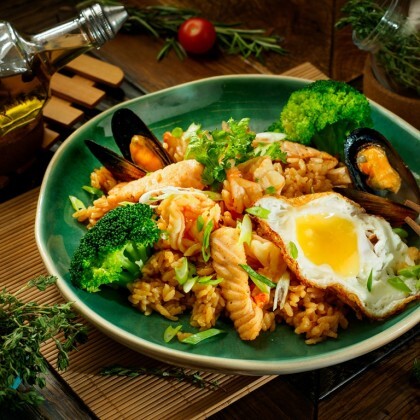 Рис WOK с морепродуктами