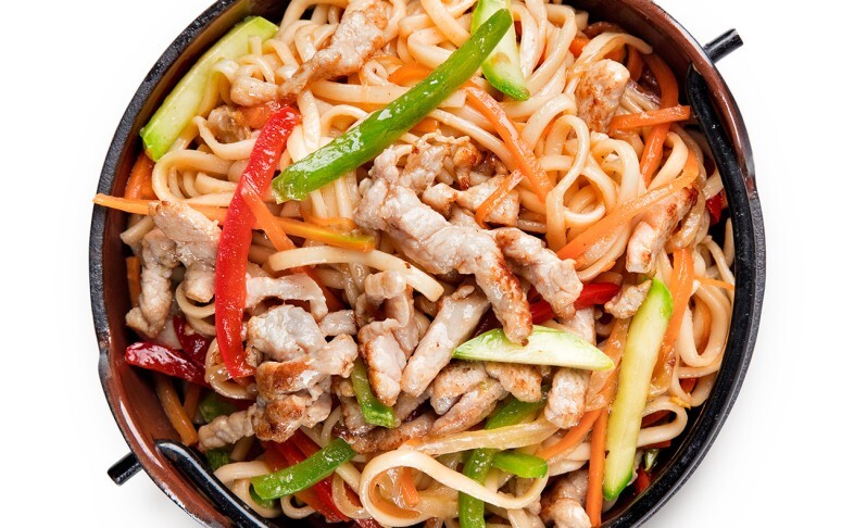 Удон со свининой