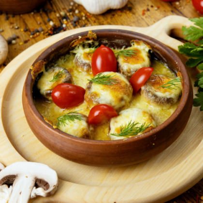 Шампиньоны  запеченные с сыром сулугуни