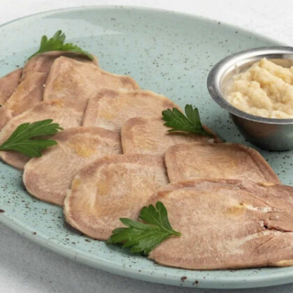 Отварной язык