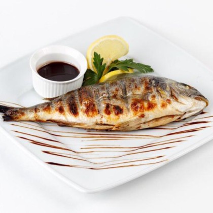 Дорада на мангале