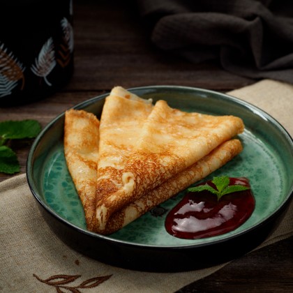 Блины с черникой