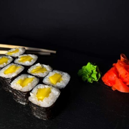 «Маки с манго»