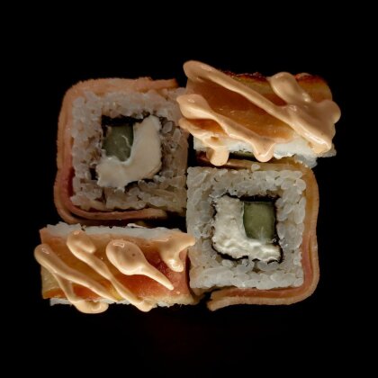 Запеченный ролл «Бекон»