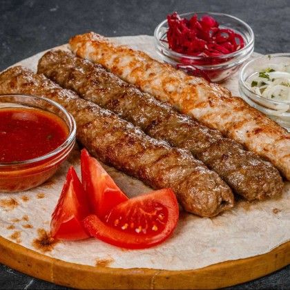 Люля-кебаб из говядины и свинины