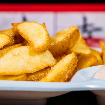 Картофель по-деревенски + соус фри