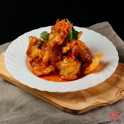 GO-BOO из свинины в кисло-сладком соусе