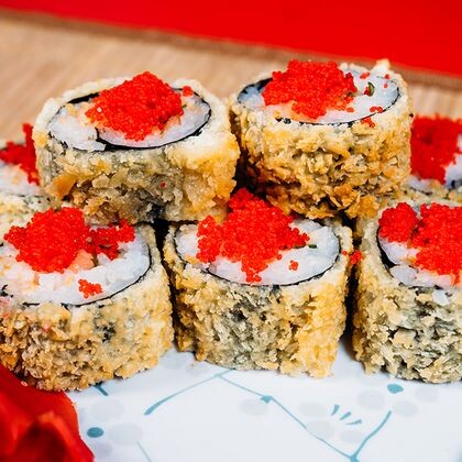 Ролл «Акаги»