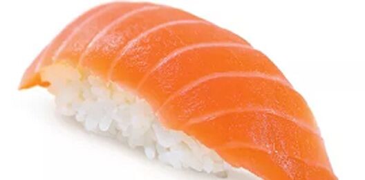 Суши с копченым лососем
