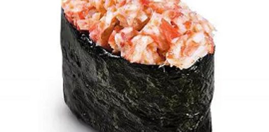 Спайси суши с беконом