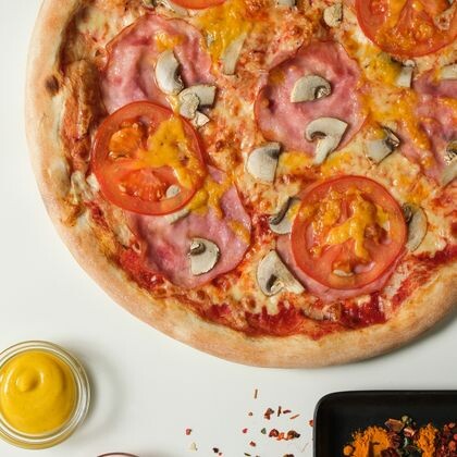 Пицца «Ветчина и грибы»