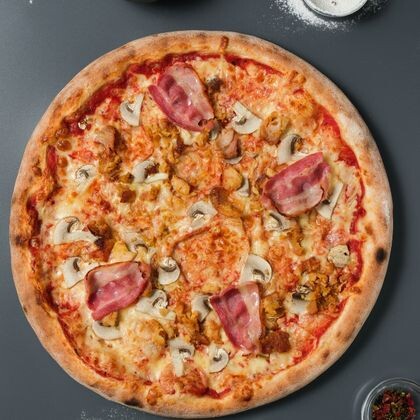 Пицца «Чикен песто»