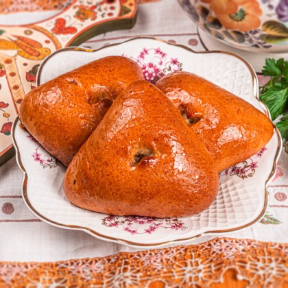 Пирожок с мясом