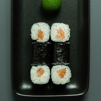 Ролл «Сяке маки»