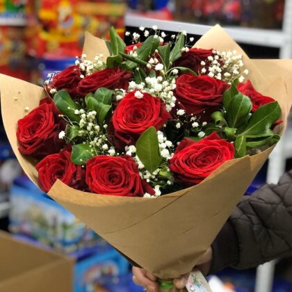 Букет роз с гипсофилой 11