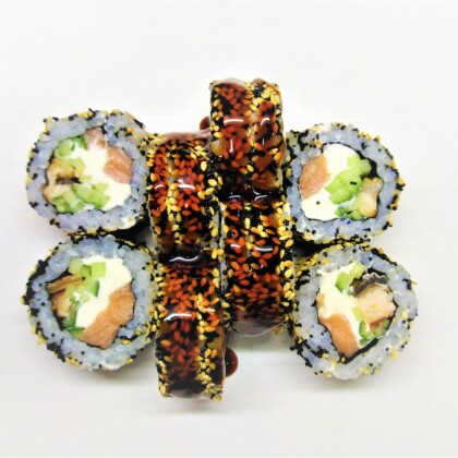 РОЛЛ БЛЕКВУД