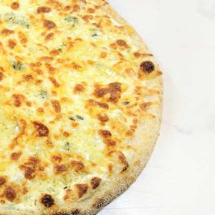 Пицца «Кватро Формаджи» половина