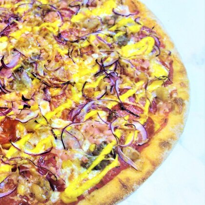 Пицца «Мясной удар» половина