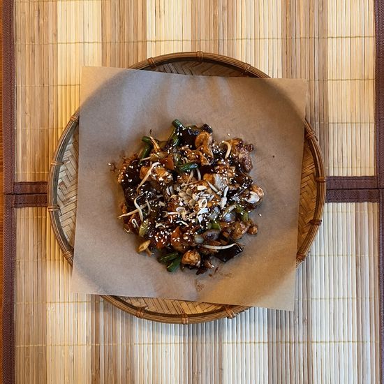 Курица Кун Бао