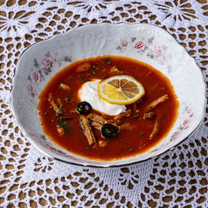 Солянка из рукотворных деликатесов