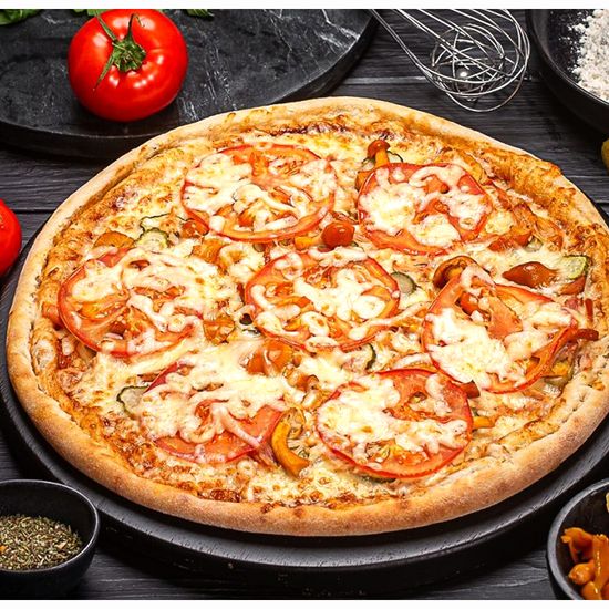 Пицца «Томаты и чеснок»
