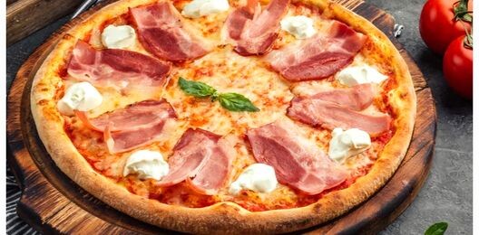 Пицца «Сыр и бекон»