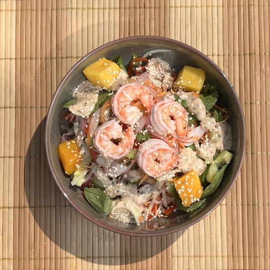 Салат «Том Манго» с креветками